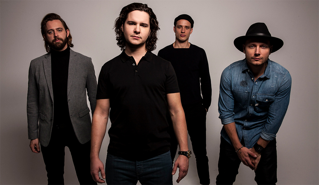 Lukas Graham, (Bukan) Penyanyi Dari Denmark