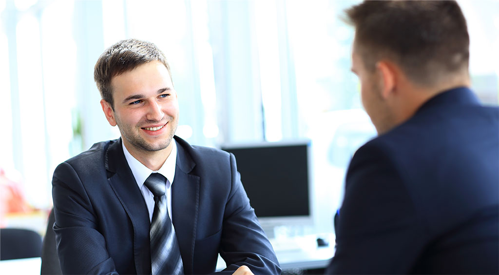 Mau Sukses Pas Interview? Perhatikan Pakaian Lo