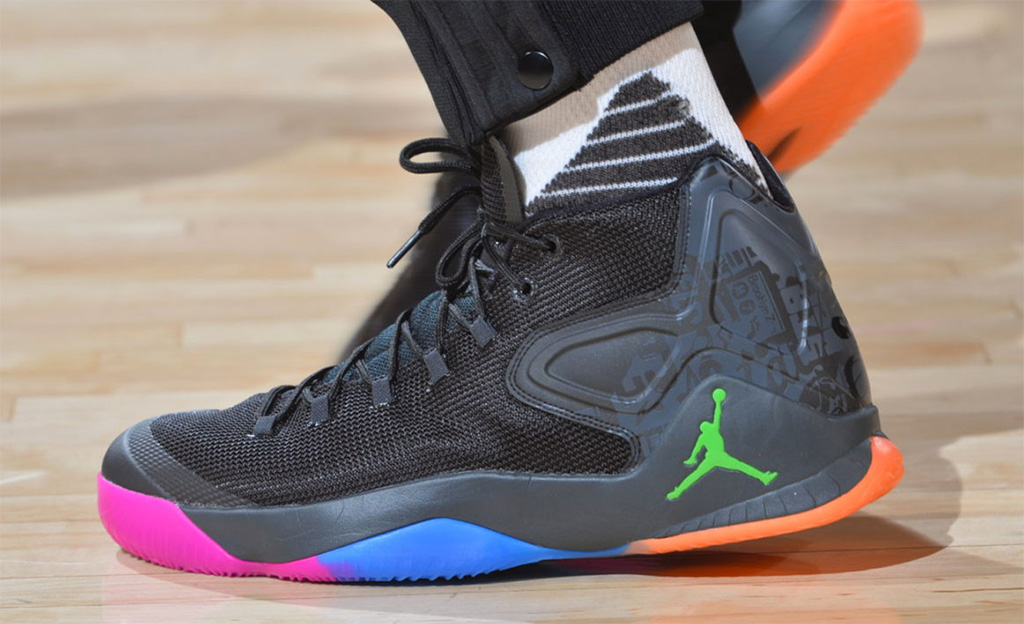 Celebrity on Sneakers