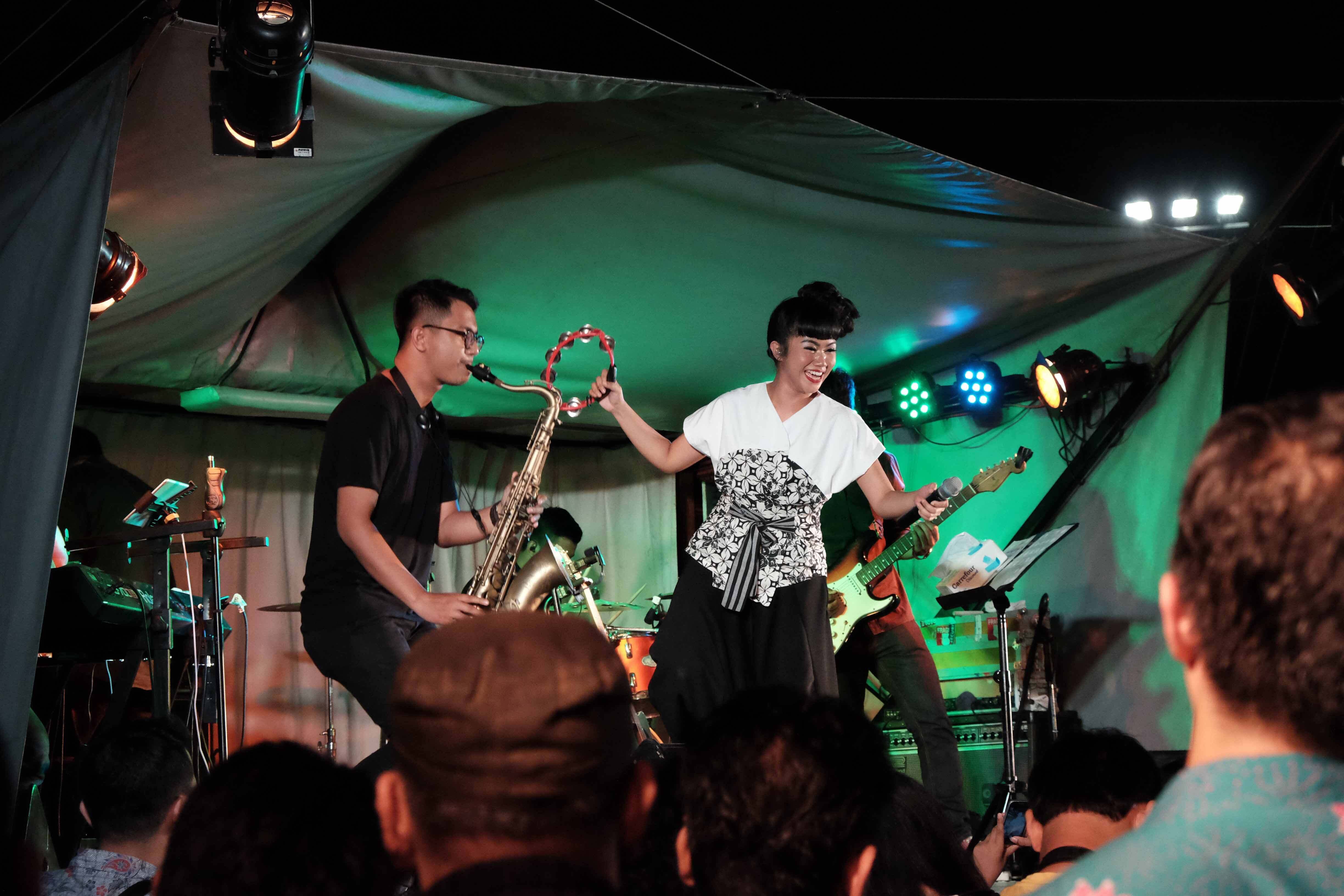 Stage Bus Jazz Tour 2017 Is Coming Your Way!