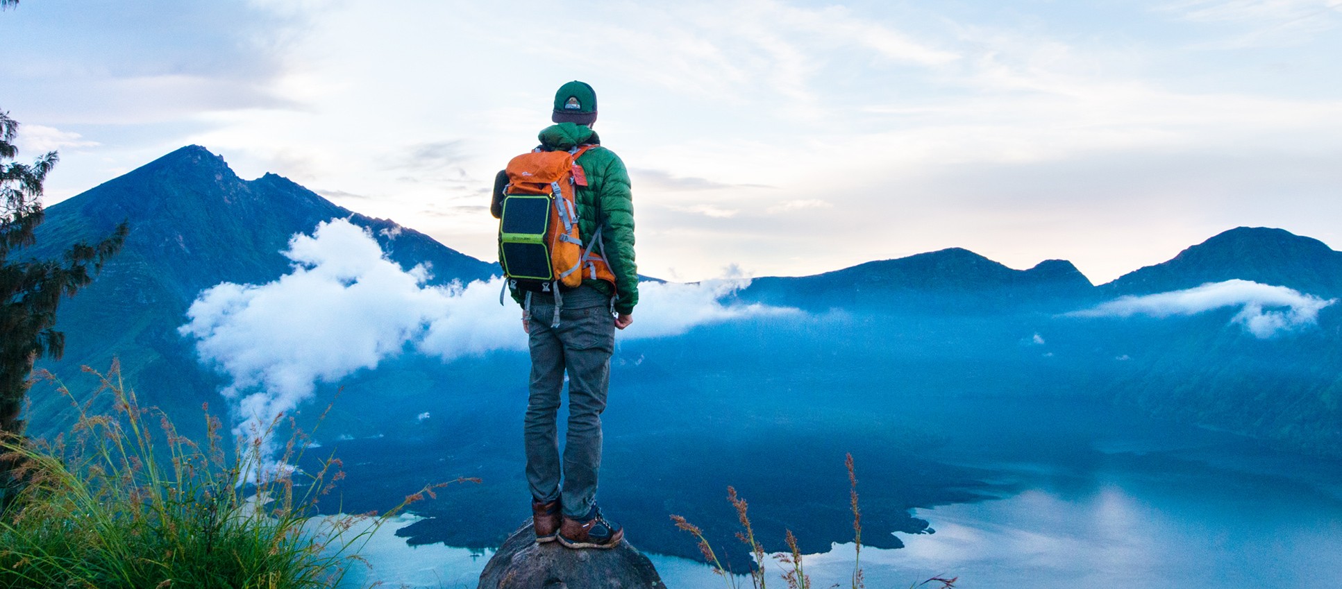 Pendaki Asal Perancis Daki 21 Gunung di Indonesia dalam 1 Bulan