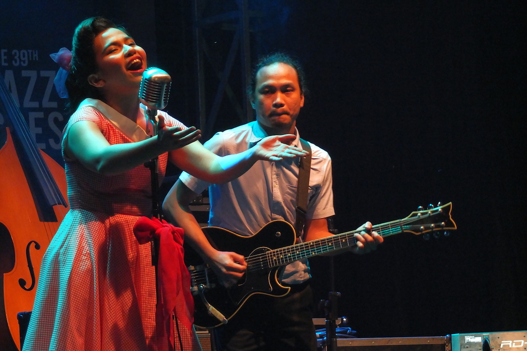 Penyajian Ulang ala Deredia