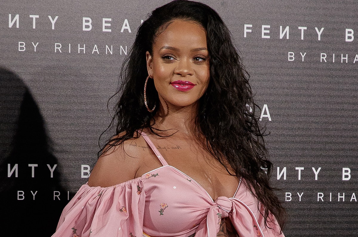 Gara-Gara Rihanna, Value Snapchat Turun 800 Juta Dolar, Kok Bisa?