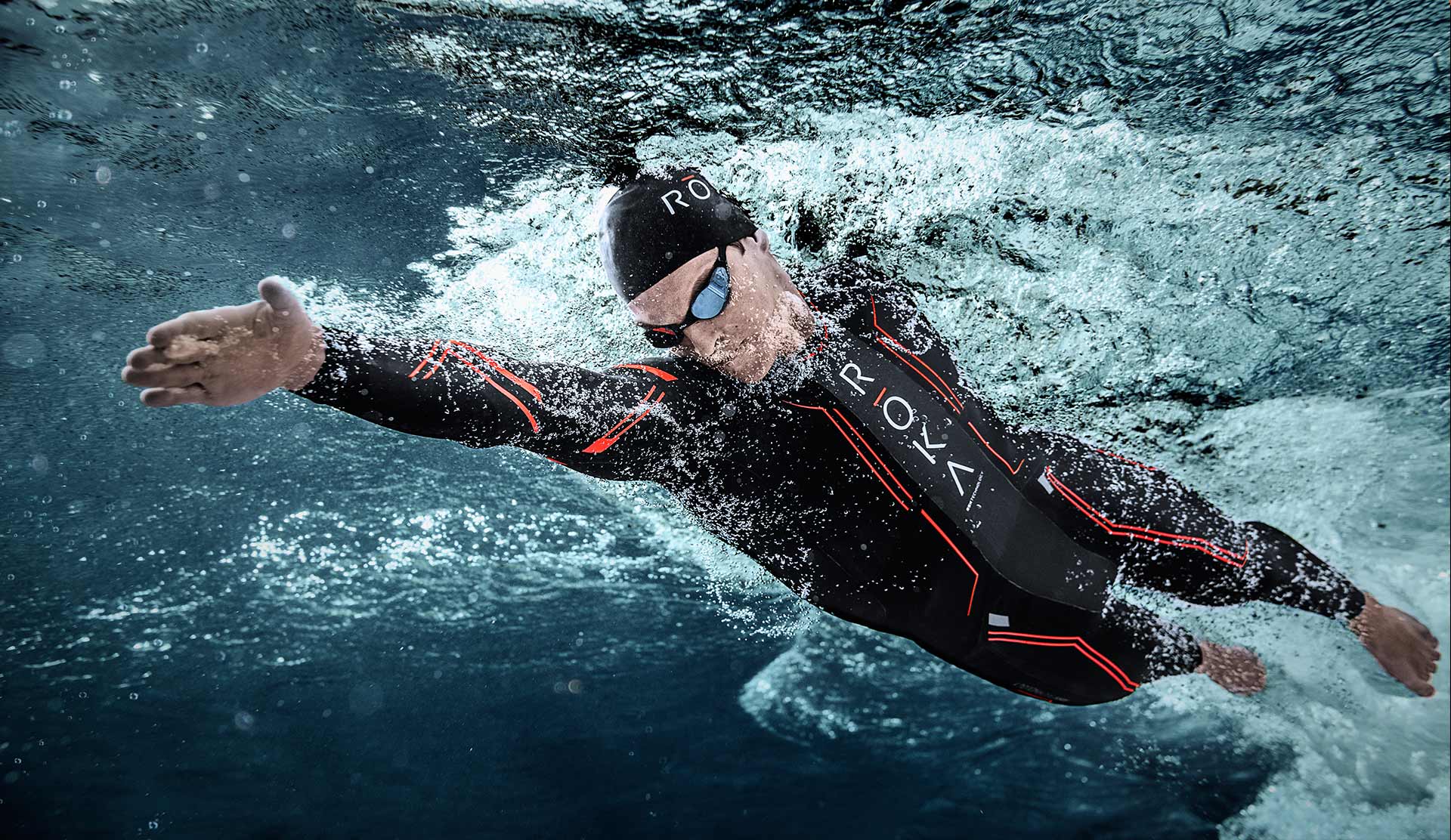 Baju Renang Fleksibel Yang Mempercepat Gerakan