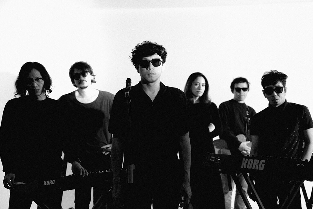 Misteria: Album Goodnight Electric Dengan Format Baru