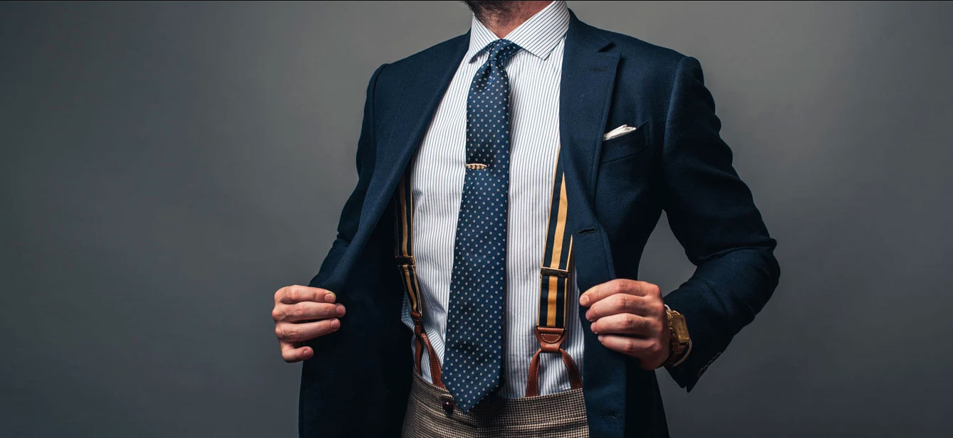 Cara Memasang Dasi Kantor dan Kupu-kupu Agar Terlihat Keren