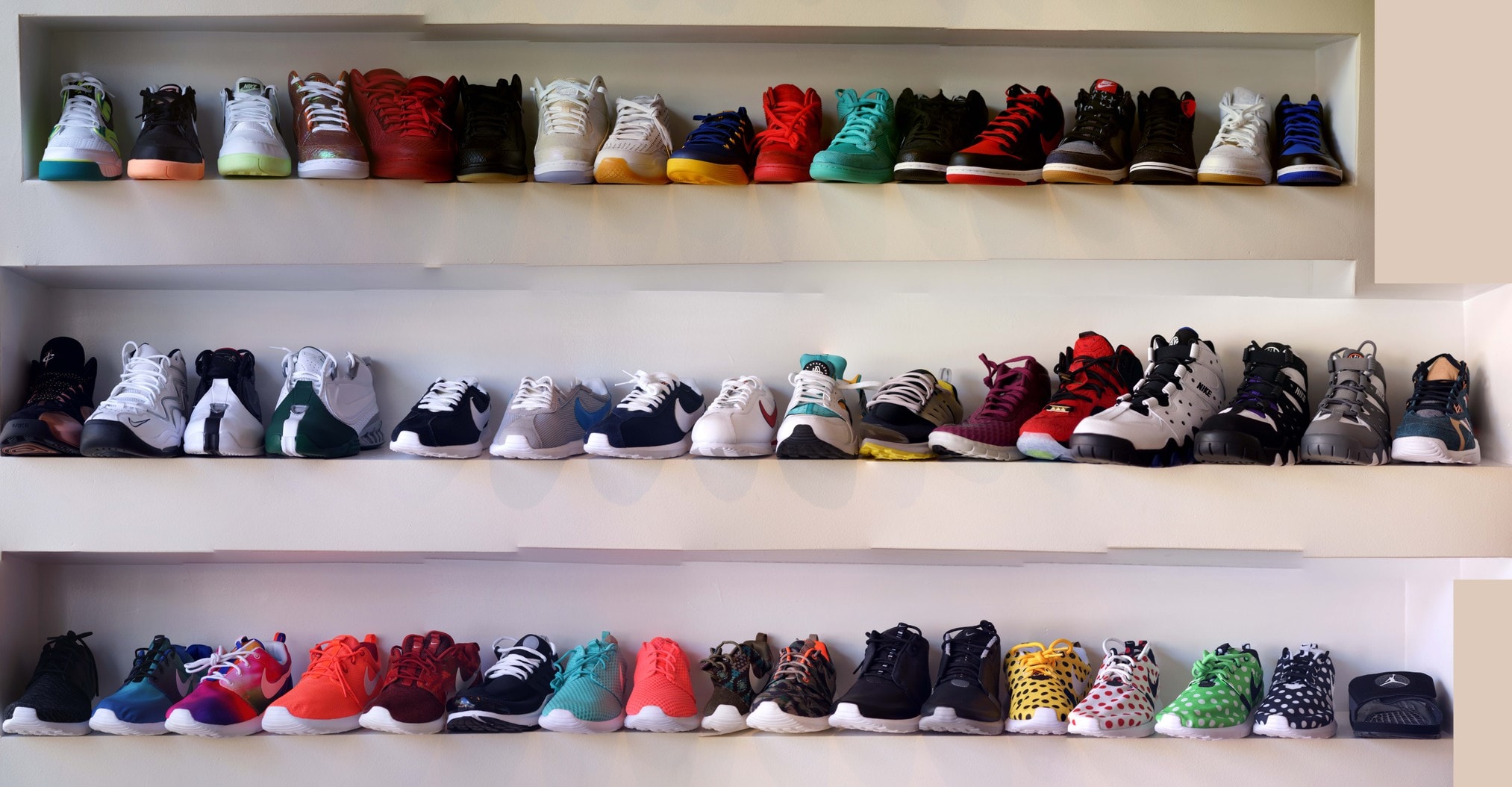 5 Sneakers Paling Mahal di Dunia