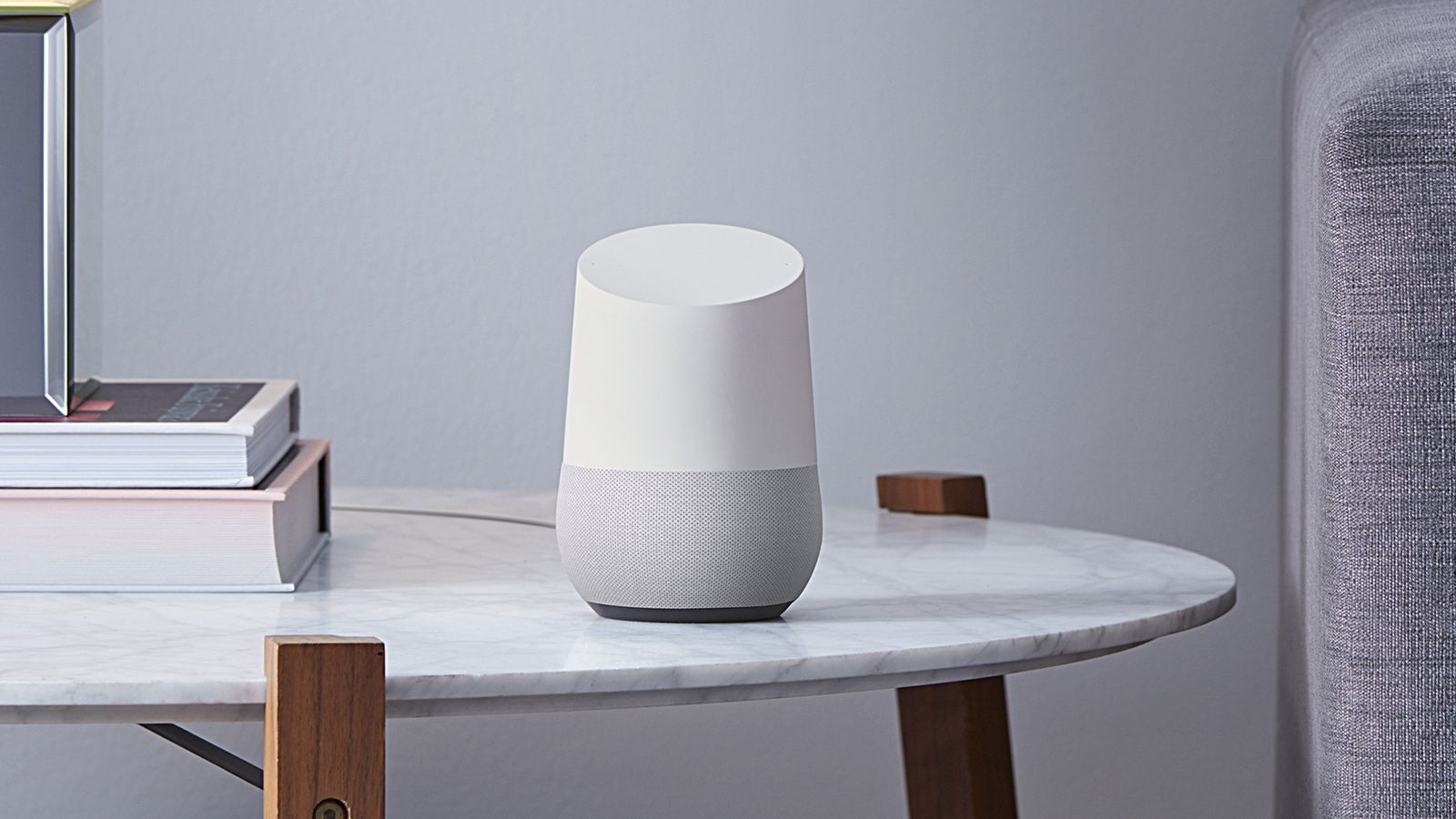 Perkenalkan Google Home yang Katanya Lebih Pintar dari Amazon Echo