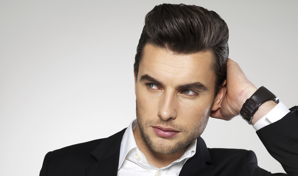 Smooth and Cool with Pomade