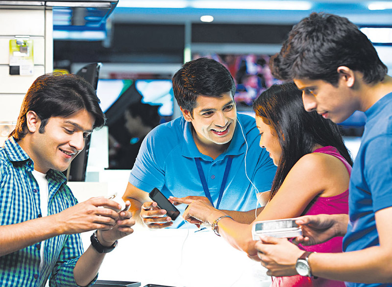 India Rilis Smartphone Seharga 4 Dolar