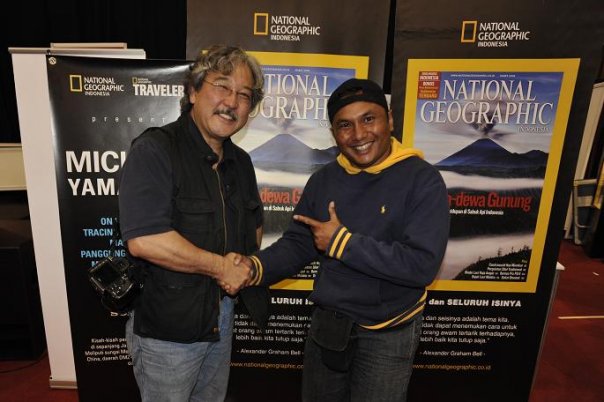 Seribu Satu Cerita dari Lensa Kamera Feri Latief