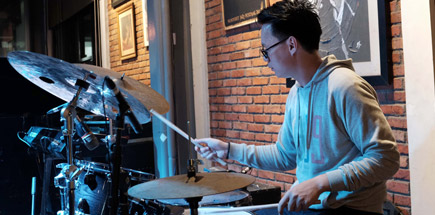 Karel William: Rasa Penasaran yang Membuahkan Hasil