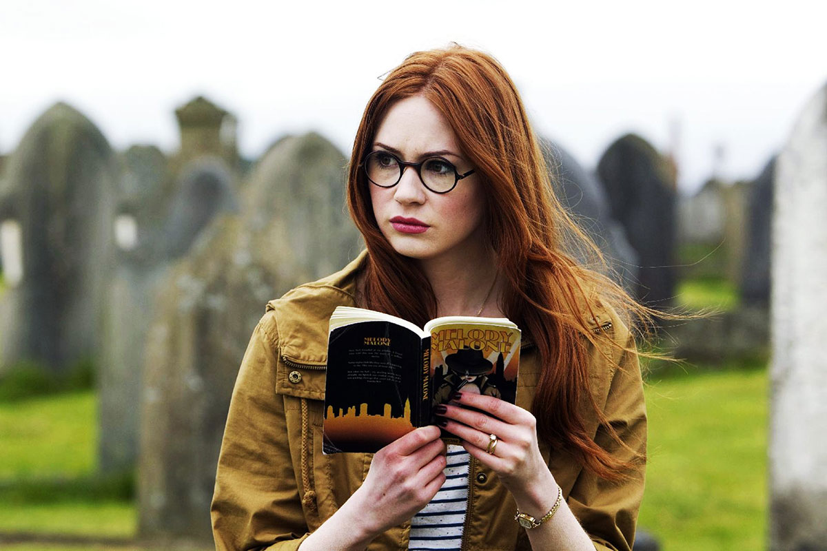 Mengenal Karen Gillan, dari Doctor Who ke Jumanji: Welcome to the Jungle