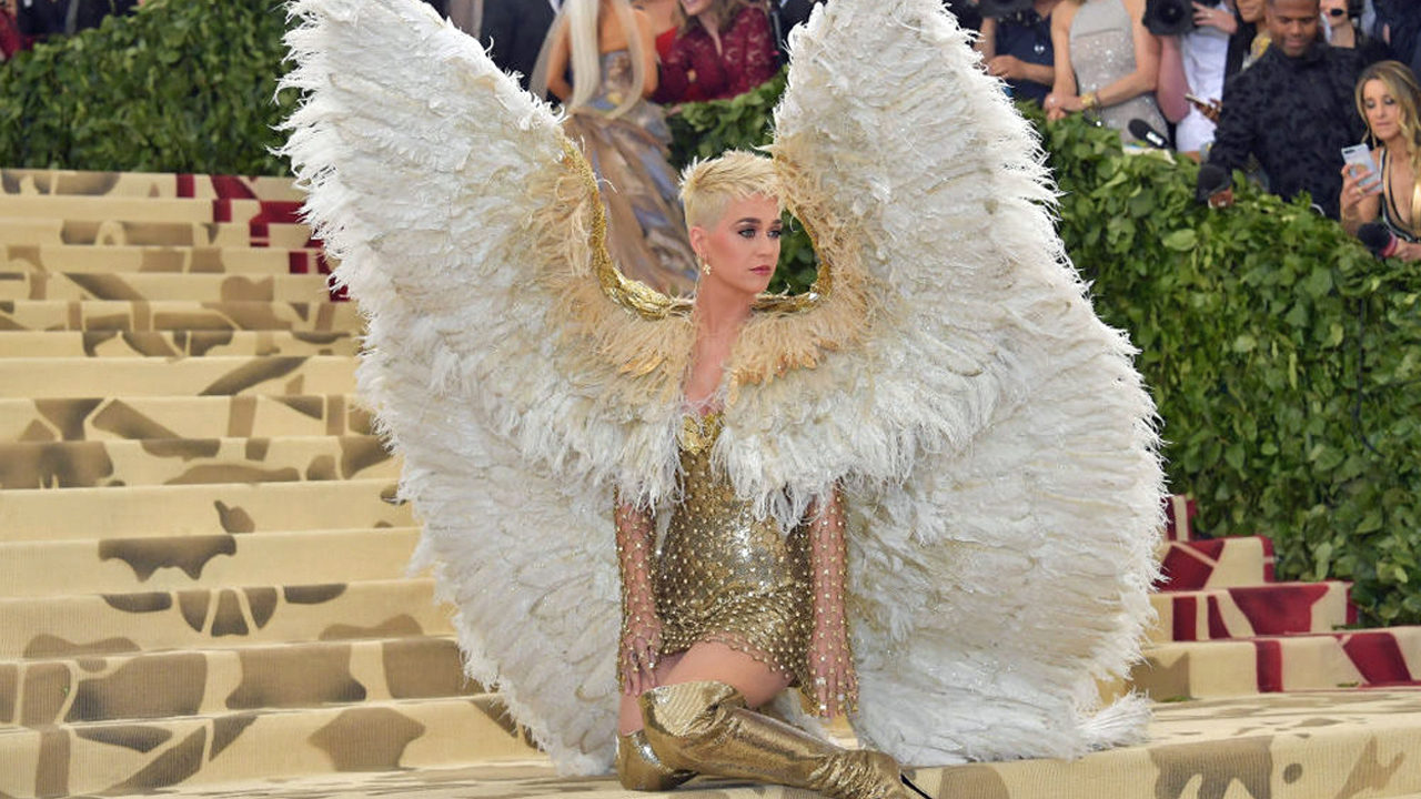 Met Gala 2018, Ketika Semua Orang Berubah Menjadi Malaikat