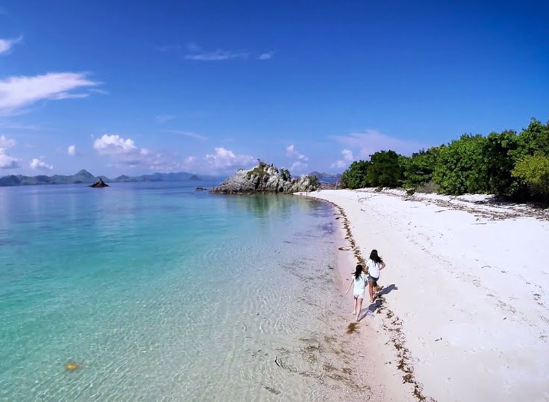 Pantai Labuana, Surga Tersembunyi di Sulawesi