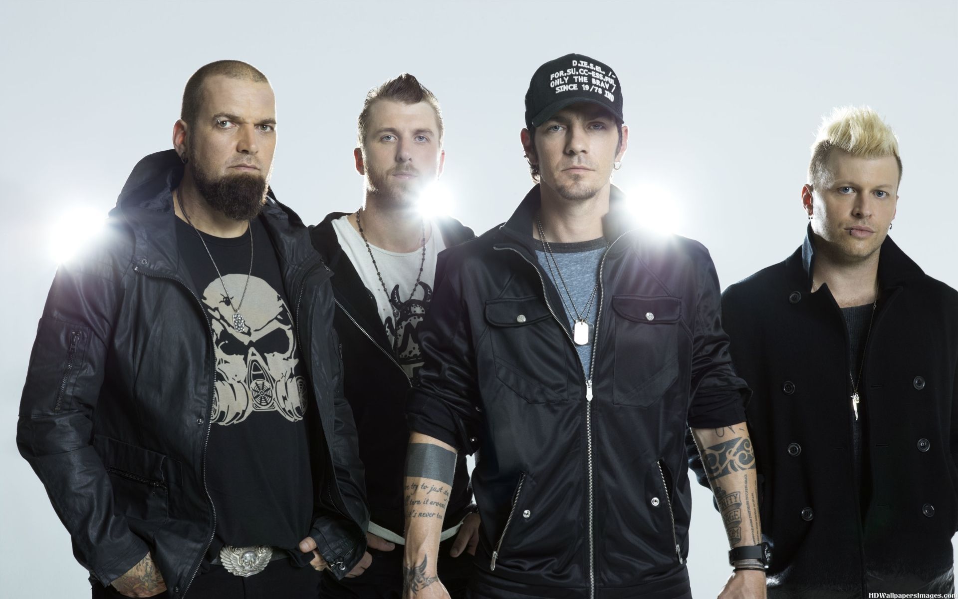 Three Days Grace: Bocorkan Album Mendatang Lewat Single I Am the Outsider