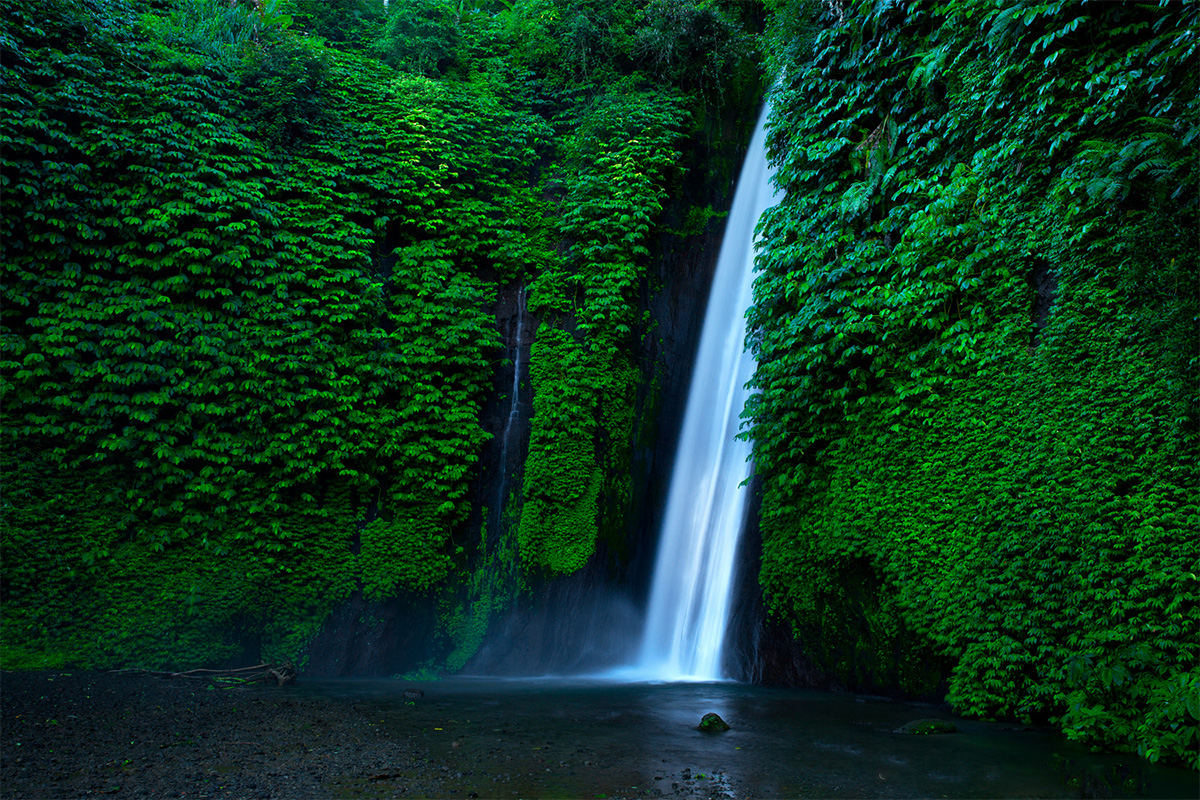Air Terjun di Bali yang Bikin Lo Jatuh Hati