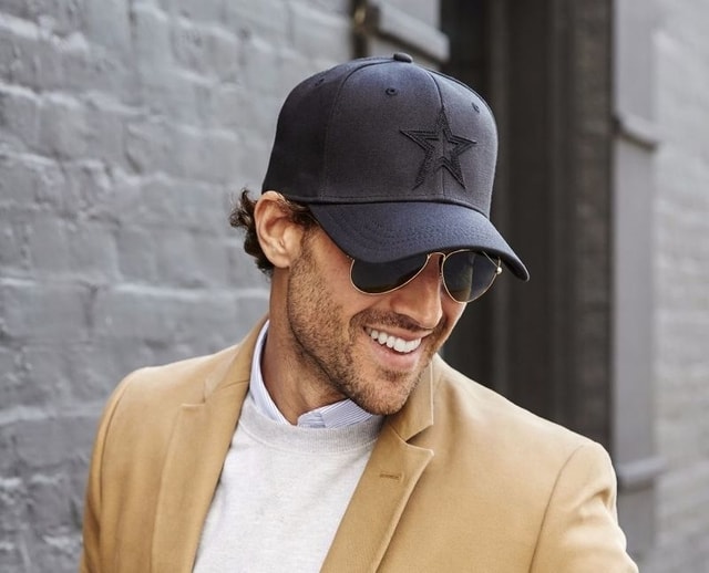 Cara Paling Tepat Mencuci Topi: Nggak Perlu Ribet Yang Penting Bersih!