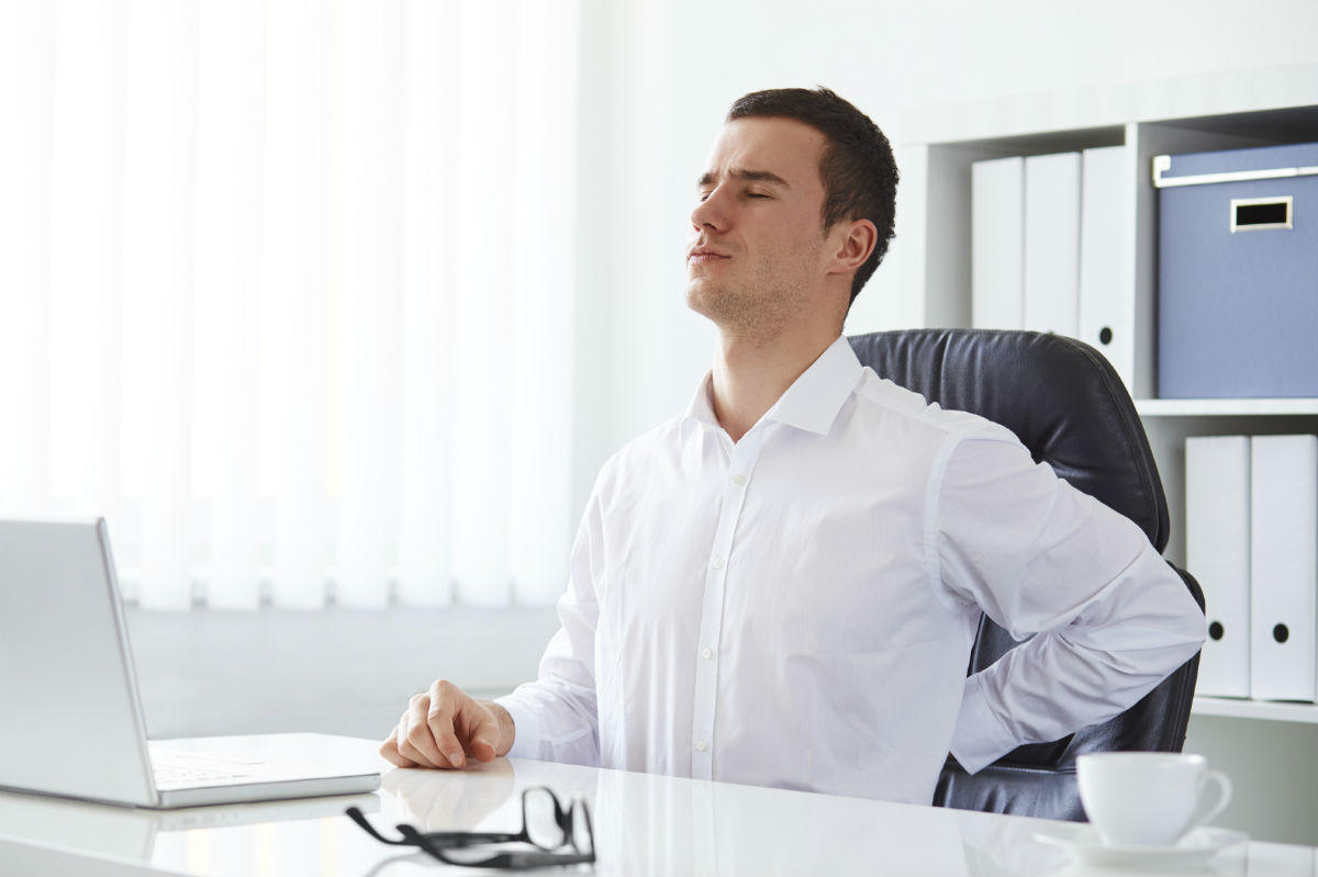 Ini Nih Tips Trik Buat Lo Untuk Duduk yang Benar di Kantor