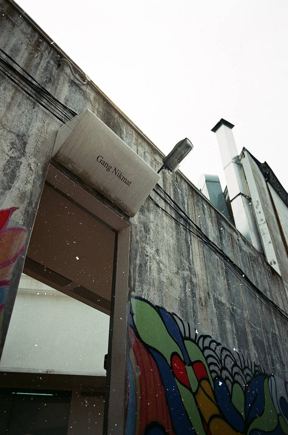 Konsep Sederhana dari Gang Nikmat: Kuliner Asik di Tempat Sempit