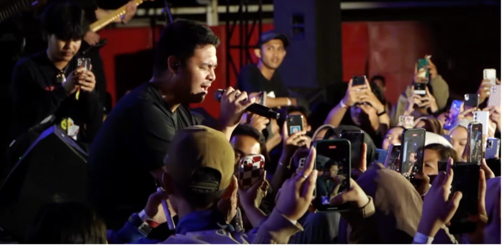 Stage Bus Jazz Tour 2024 Tasikmalaya: Nadhif Basalamah Jadi Spotlight!