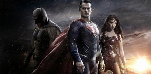 Poster Film Batman v Superman Buatan Fans