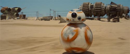 Keren! Robot Sungguhan Dipakai di Star Wars VII