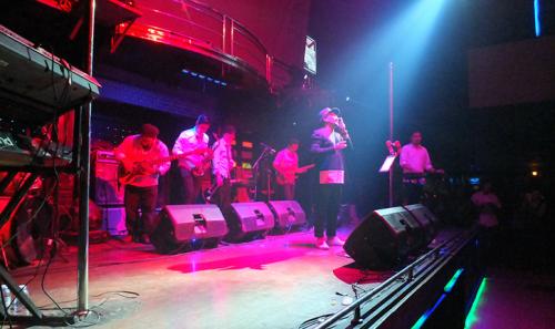 Bergoyang Bersama Tompi