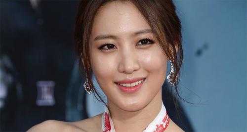 Claudia Kim, Dokter Cantik Di Avengers 