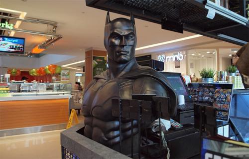 Café Untuk Para Penggila DC Comics