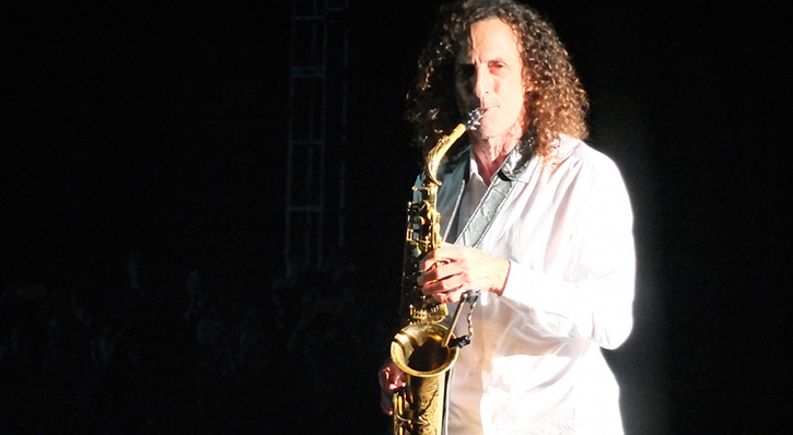 Nonton Jazz di Candi Prambanan