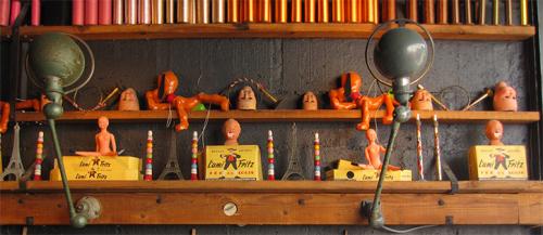 Berburu Barang Antik di Paris