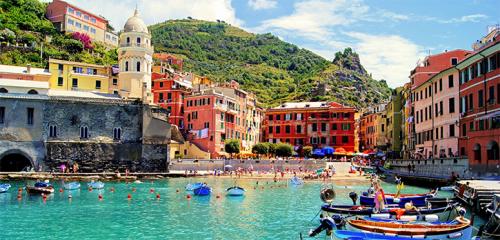 Insanely Beautiful Small Town in the World