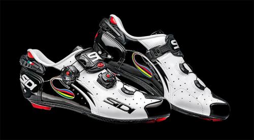 5 Sepatu Keren Untuk Bersepeda