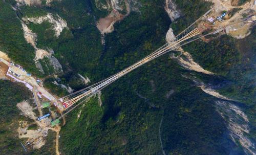 Jembatan Kaca Tertinggi dan Terpanjang di Dunia