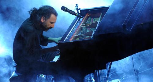 Stefano Bollani, Virtuoso Penuh Warna dari Italia