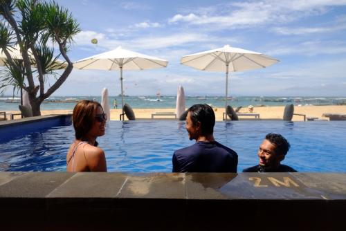 Keakraban Singkat Para Pemenang MLDARE2SURF