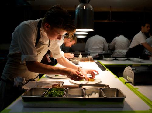 Flynn McGarry, Justin Bieber-nya Dunia Masak