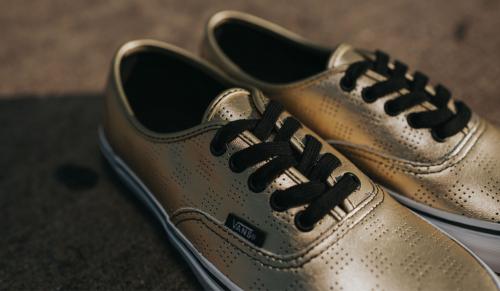Gold Edition Pack dari 50 Tahun Vans