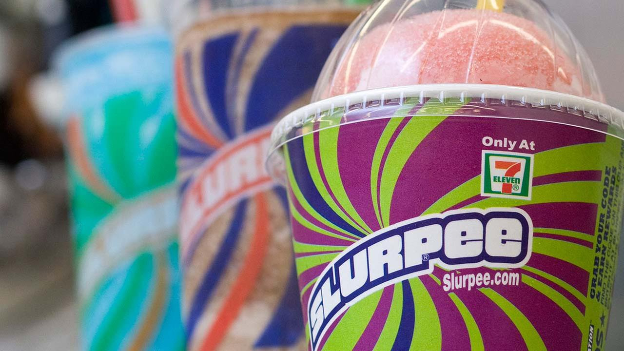 Ini Cara Slurpee Merayakan Ulang Tahun