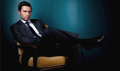 Tips Memakai Tuksedo untuk Cowok