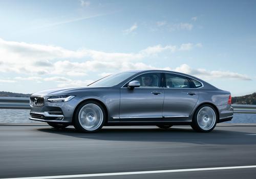 Volvo S90, Mobil yang Bikin Mata Berbinar