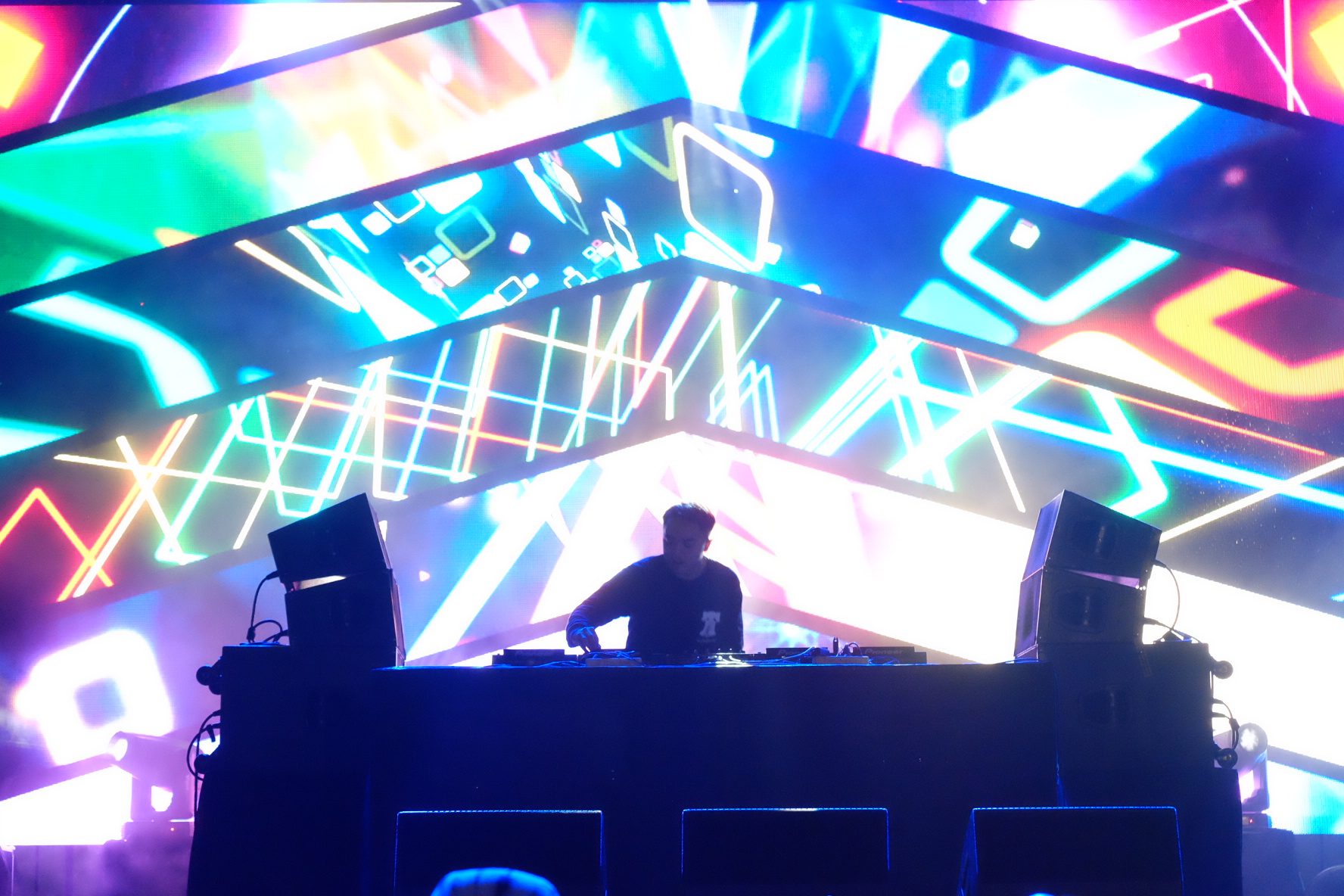 Berbagai Generasi Musik Ada Di Blibli Fun Festival