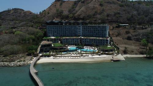 Ayana Komodo Resort, Cara Mewah Menikmati Indahnya Labuan Bajo