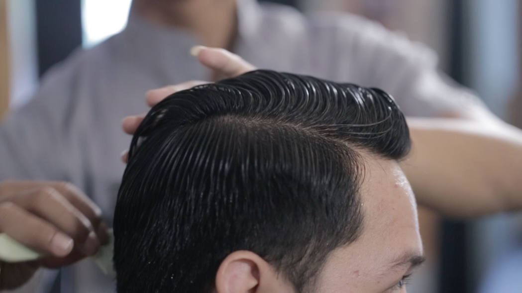 Ucapkan Selamat Tinggal untuk Gaya Rambut yang Monoton