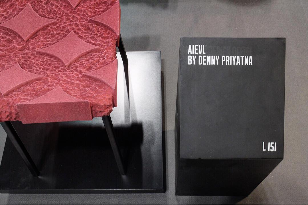 Kelahiran Pelengkap Interior Rumah Dari Tangan Denny Priyatna