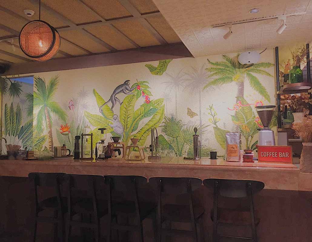 Coffee bar Arrack & Spice dengan sentuhan tropis