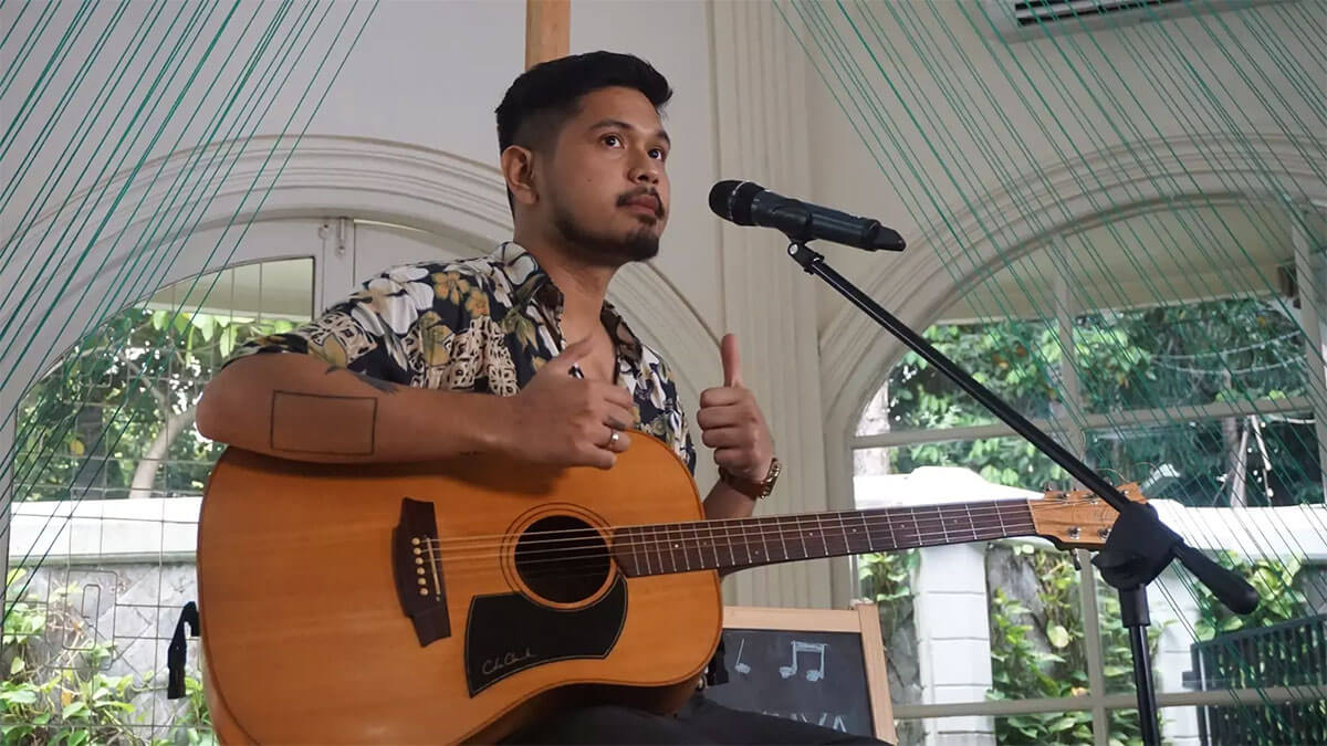 Lebih dulu menciptakan lagu untuk Petra Sihombing