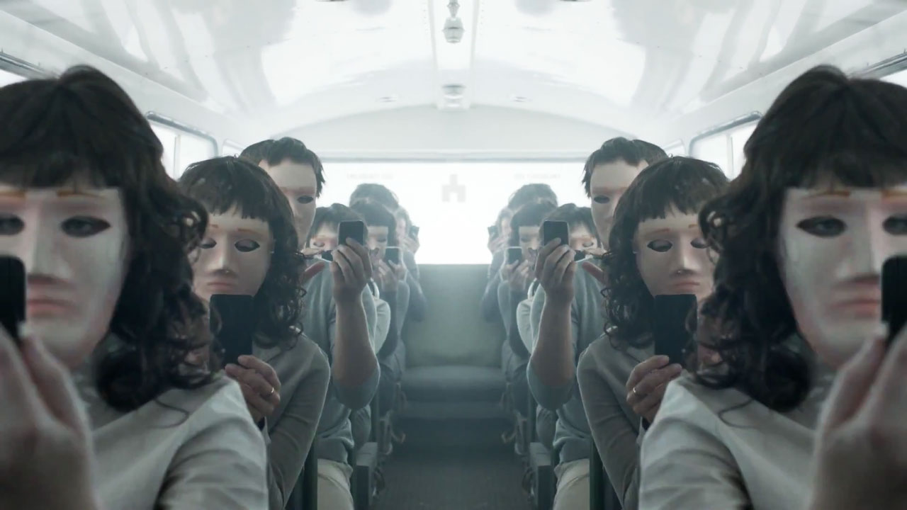Black Mirror Serial TV “Lama” yang Kembali Naik Daun