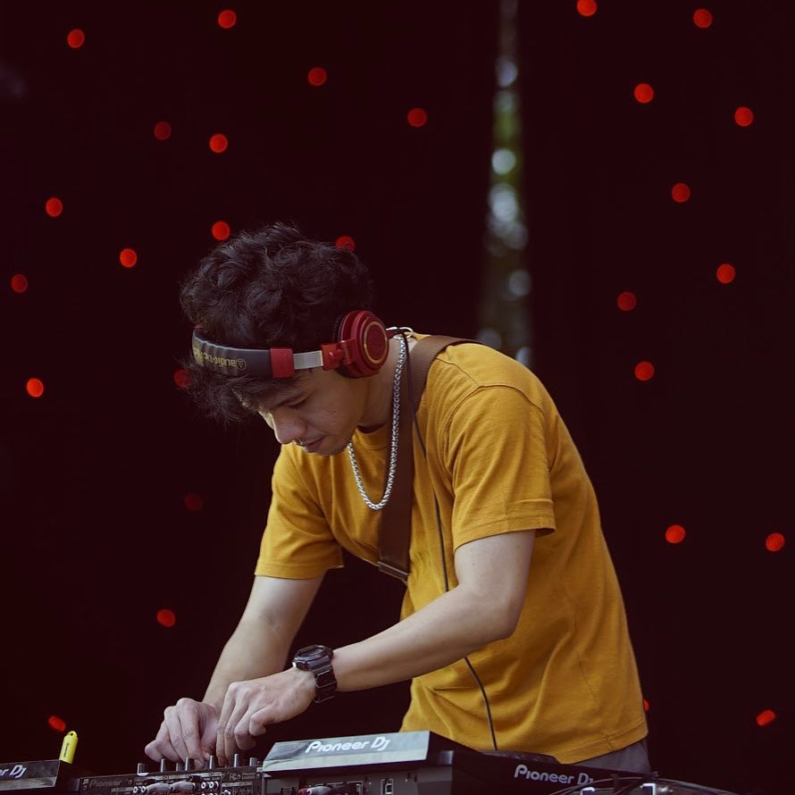 CVX memulai musik dari limitasi